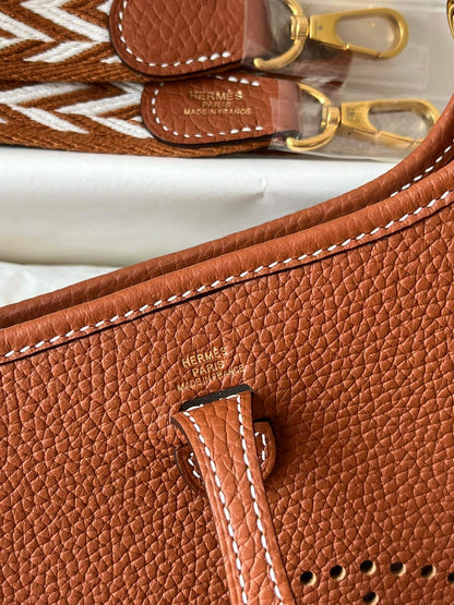 Evelyne17cm, golden brown