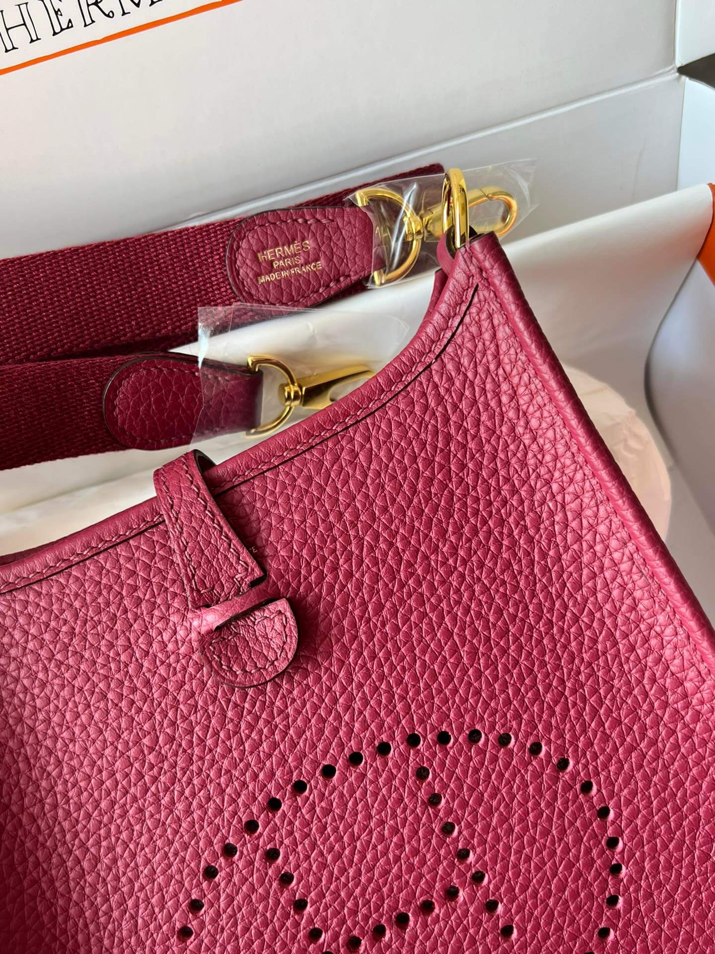 Evelyne17cm, wine red