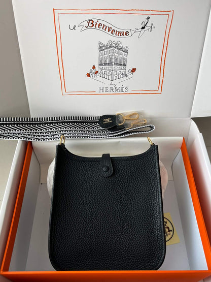 Evelyne17cm, black