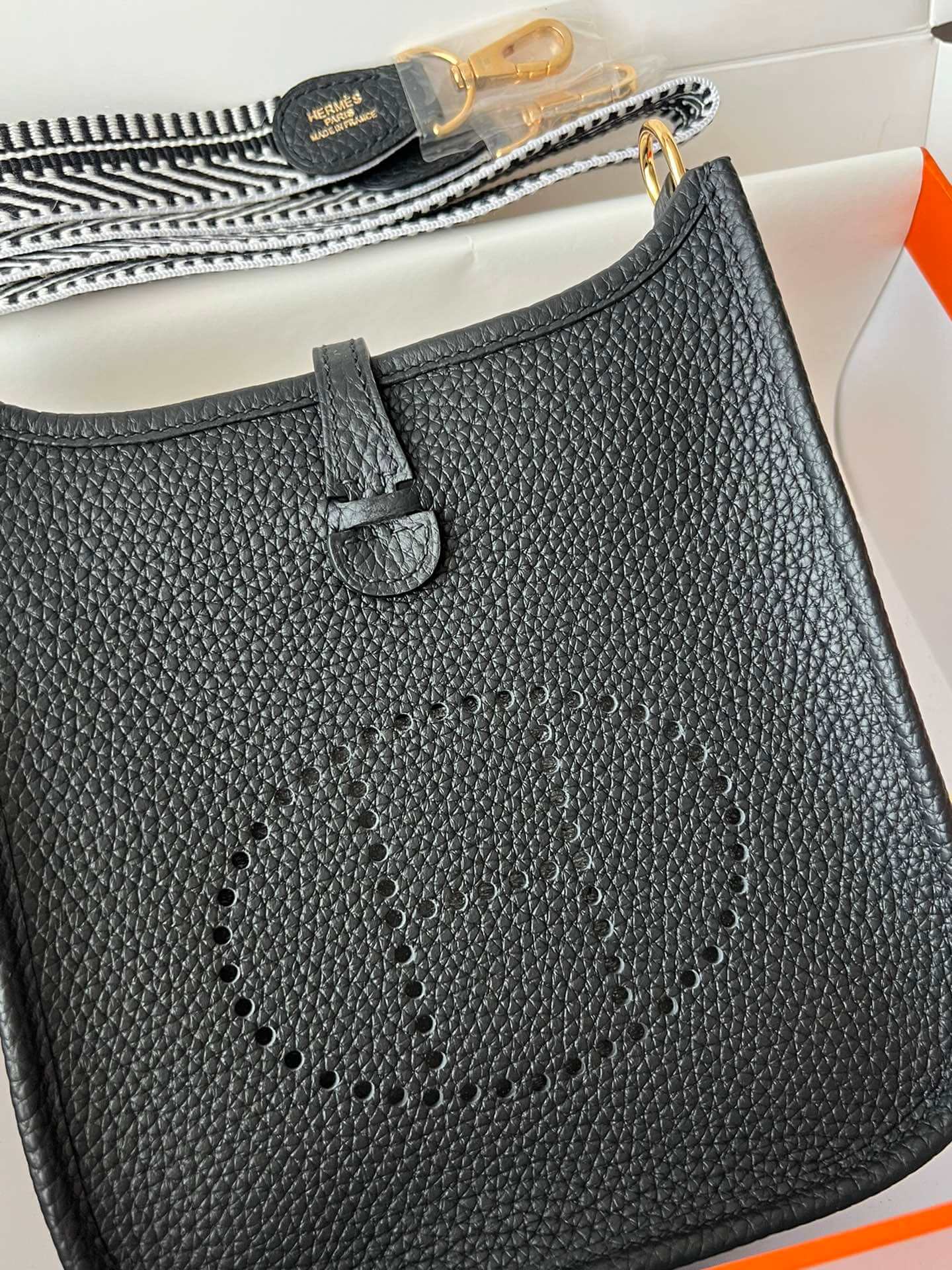 Evelyne17cm, black