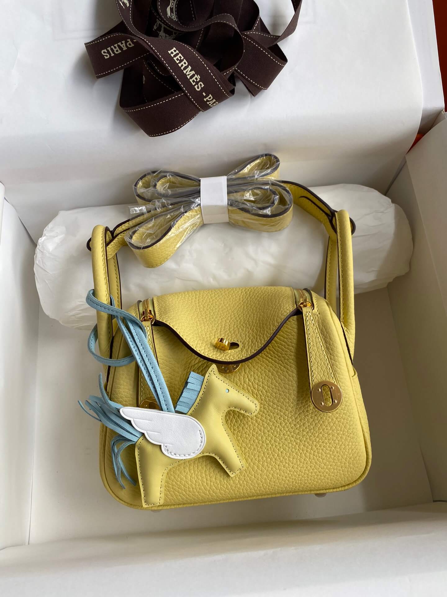 LD19cm, chicken yellow