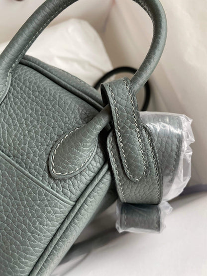 LD19cm, almond green