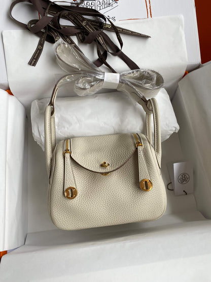 LD19cm, milkshake white