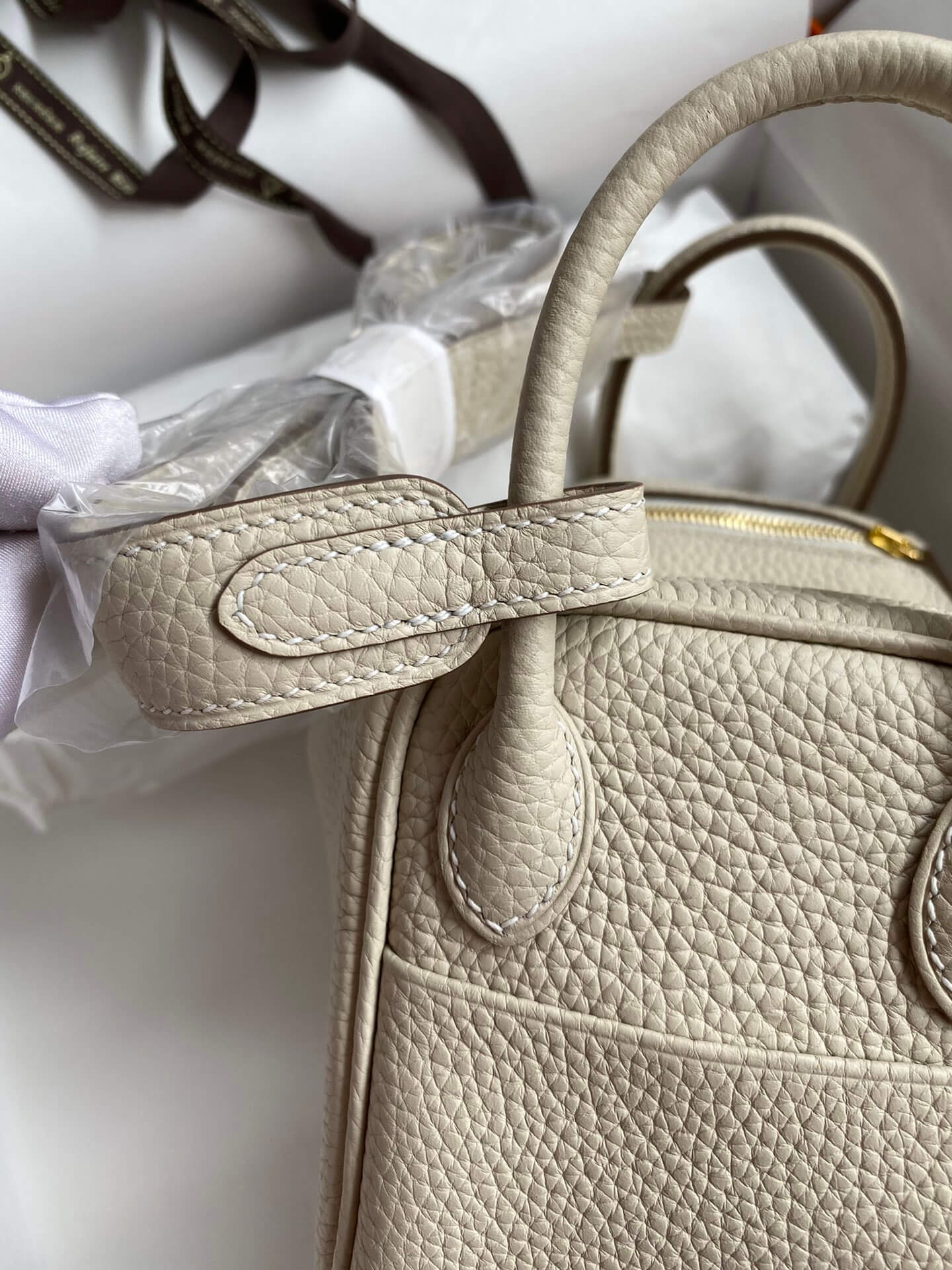 LD19cm, milkshake white