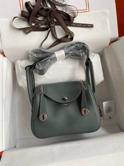 LD19cm, cumulonimbus gray
