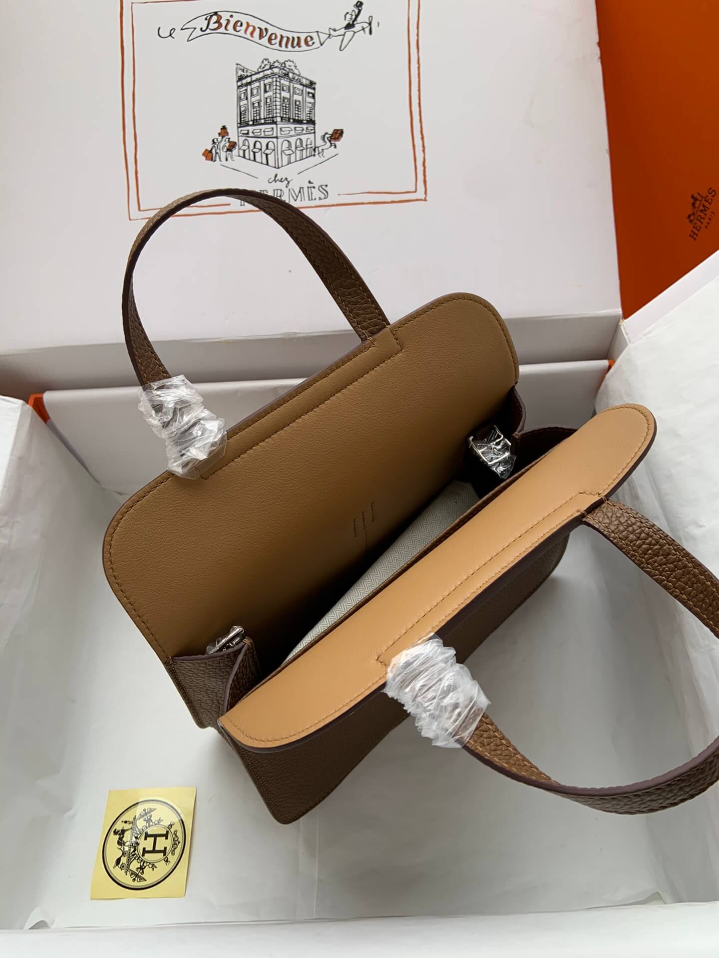 halzan25cm, chestnut color and sesame color
