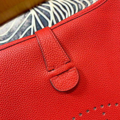 Evelyne29cm: red