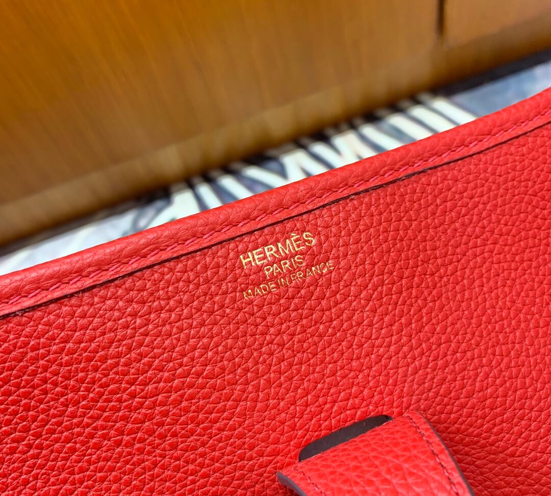 Evelyne29cm: red