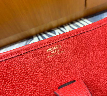 Evelyne29cm: red