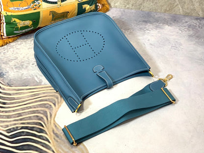 Evelyne29cm: denim blue