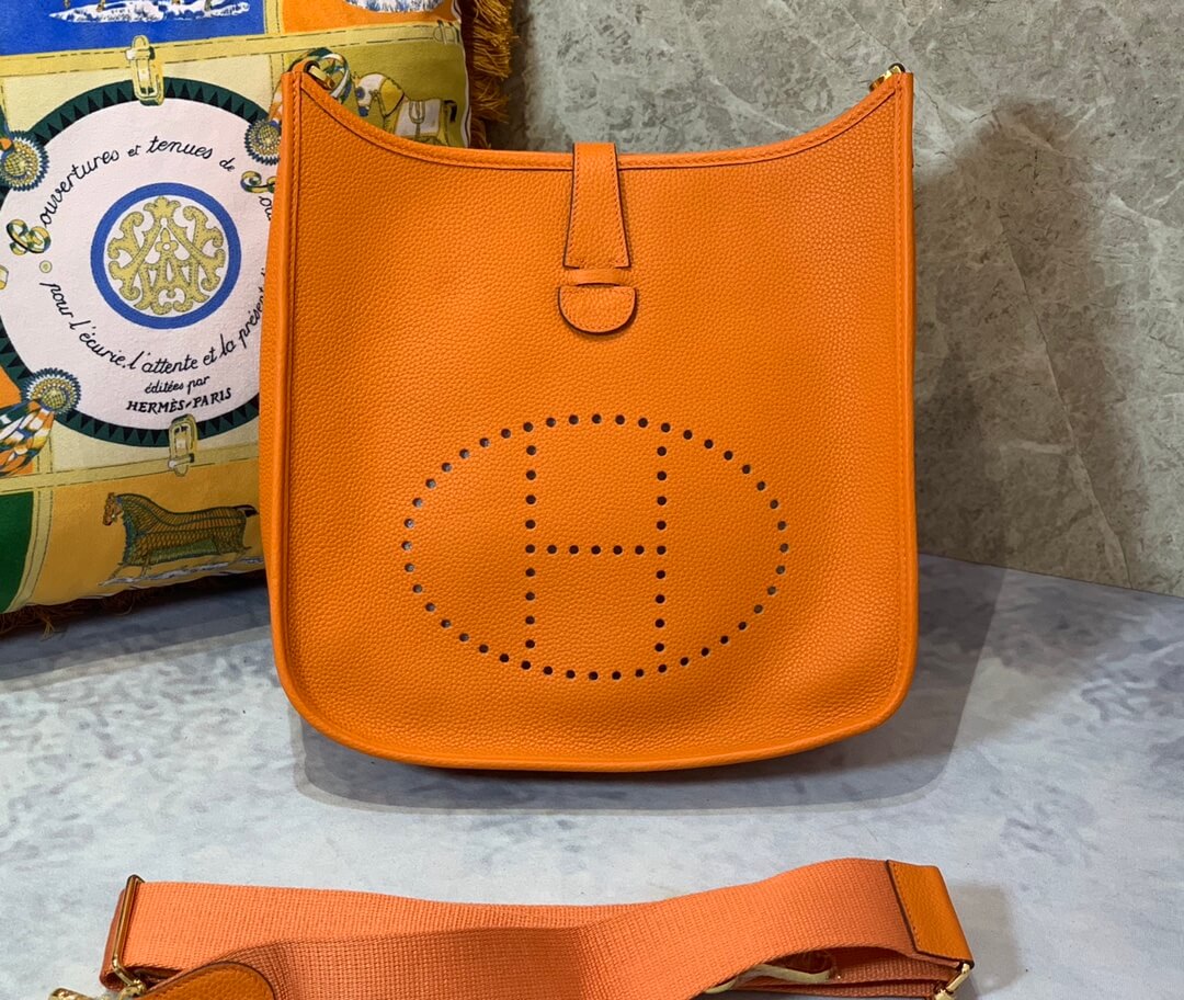 Evelyne29cm: orange