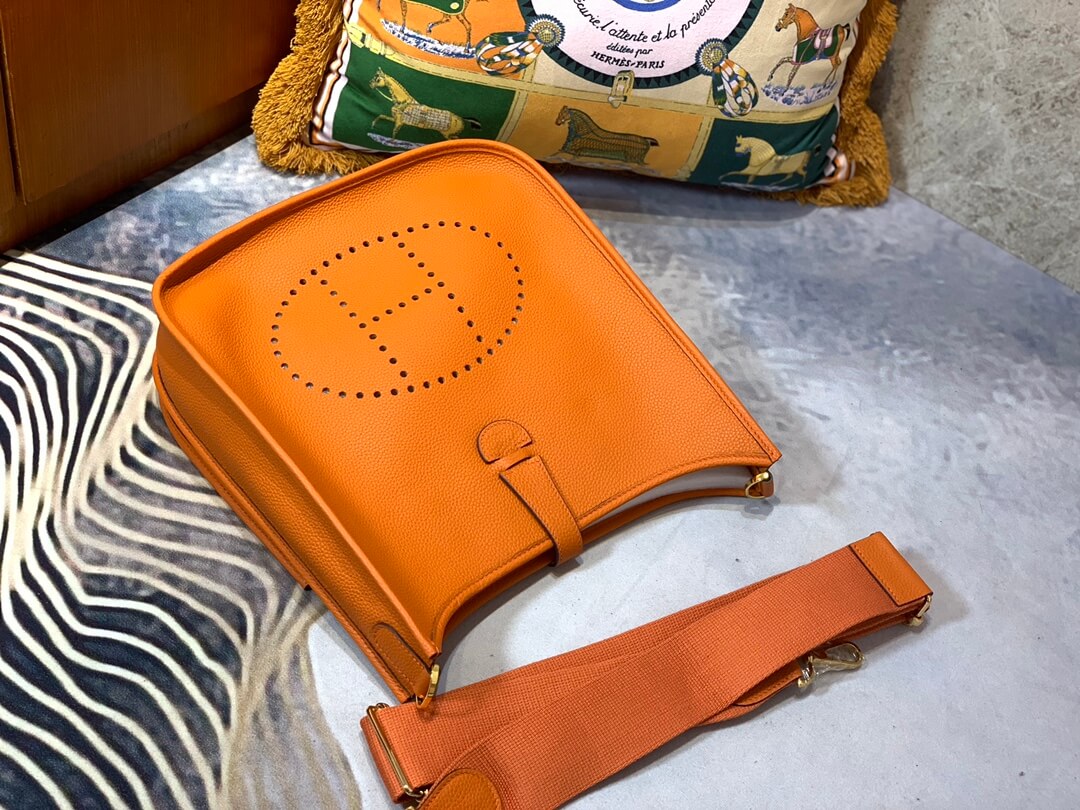Evelyne29cm: orange