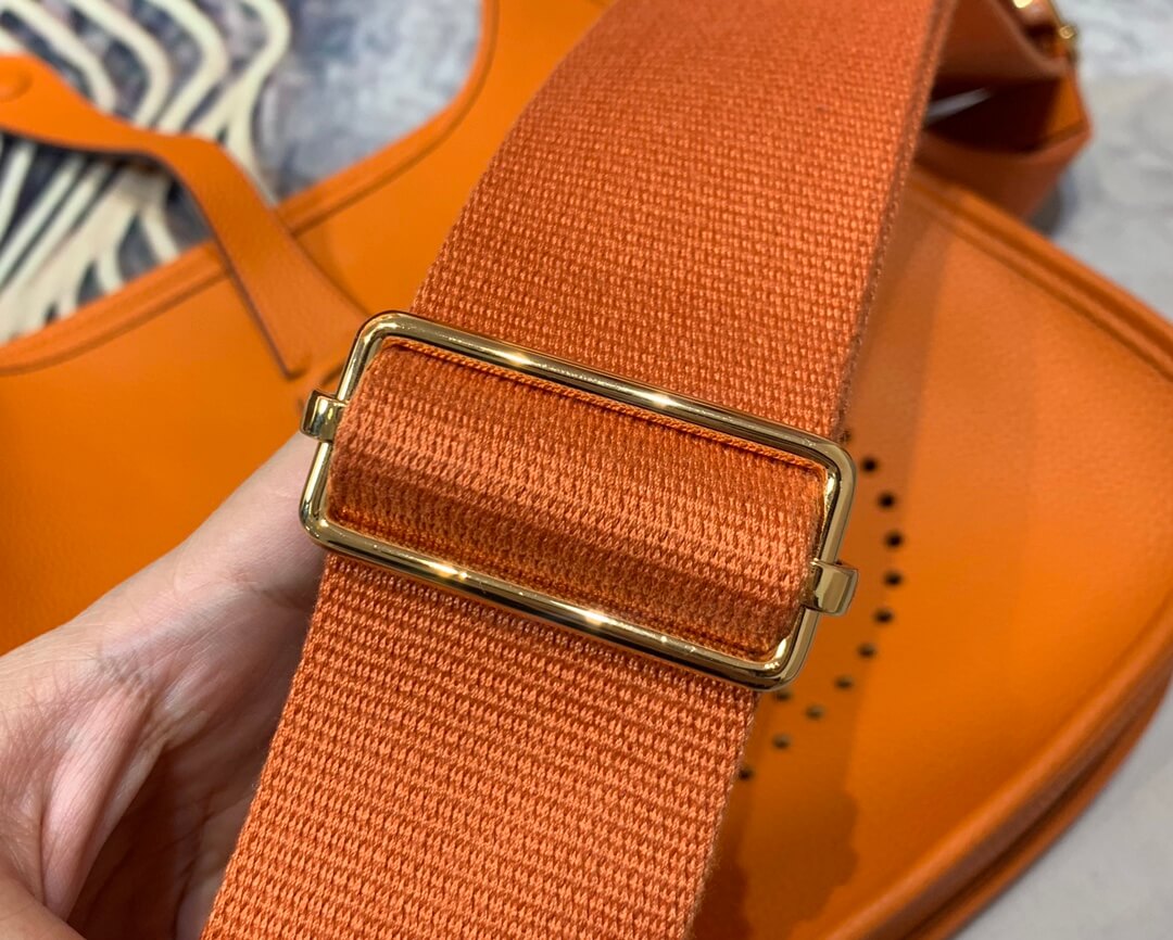 Evelyne29cm: orange