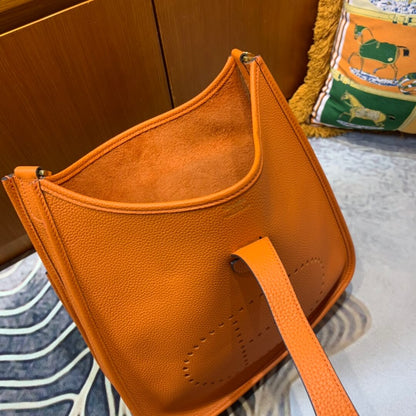 Evelyne29cm: orange