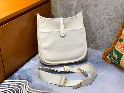 Evelyne29cm: milkshake white