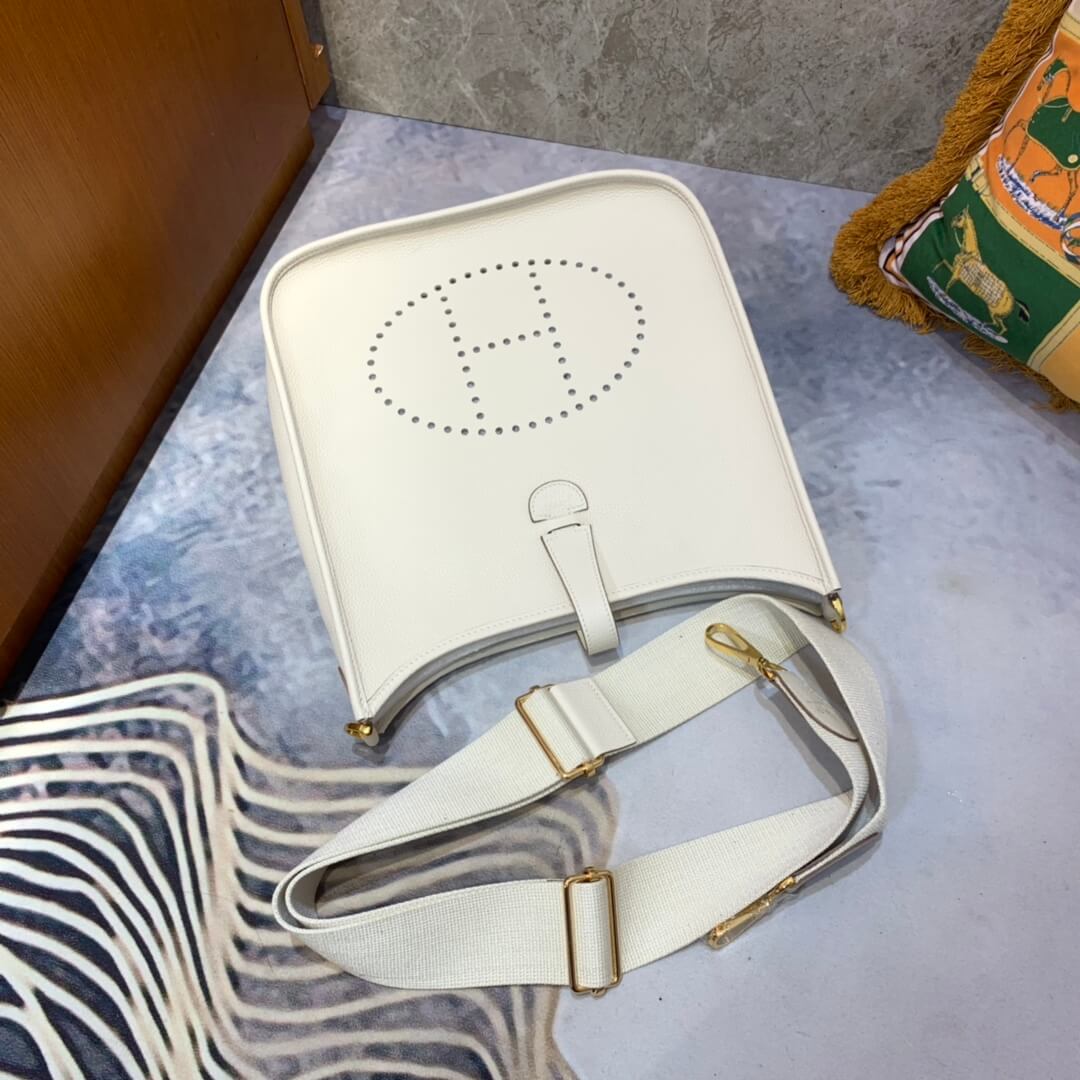 Evelyne29cm: milkshake white