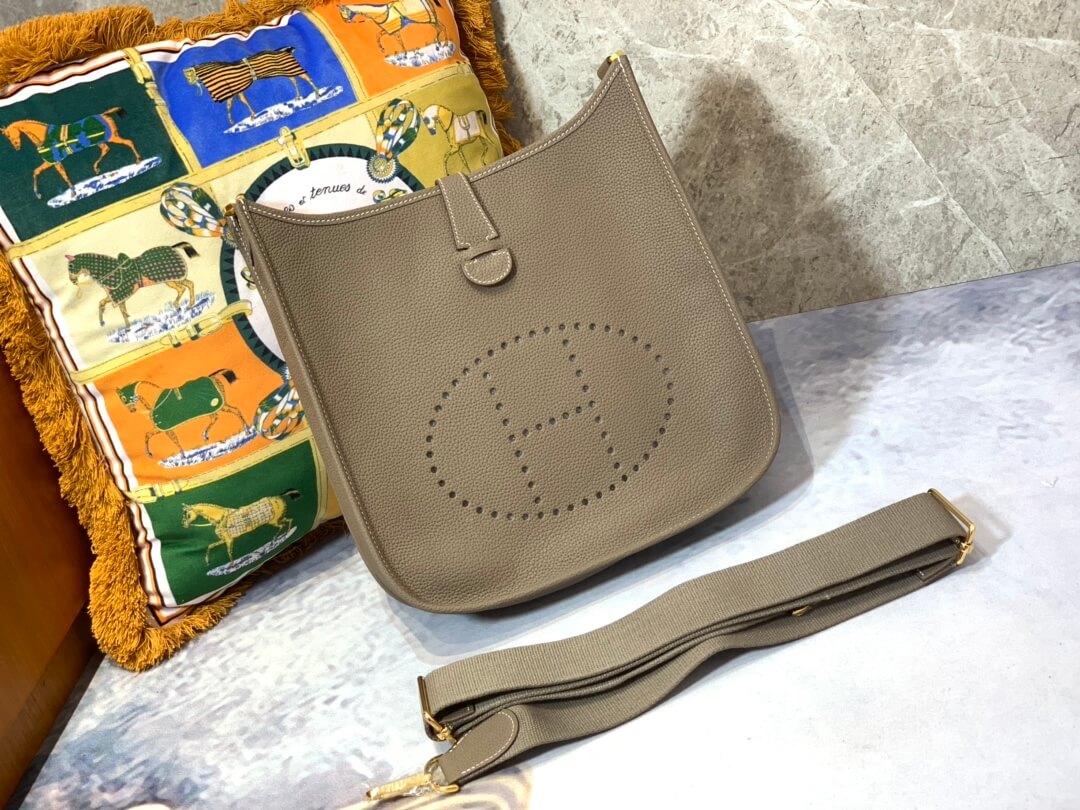 Evelyne29cm: elephant gray