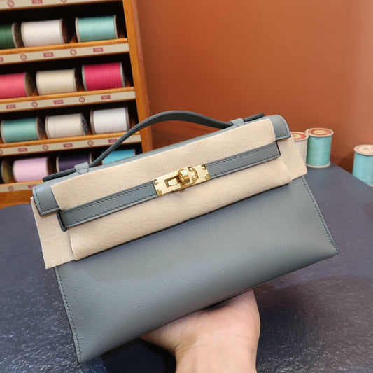 KL, 22cmswift: almond green