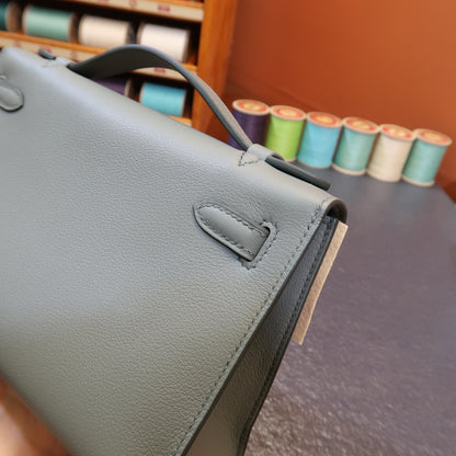 KL, 22cmswift: almond green
