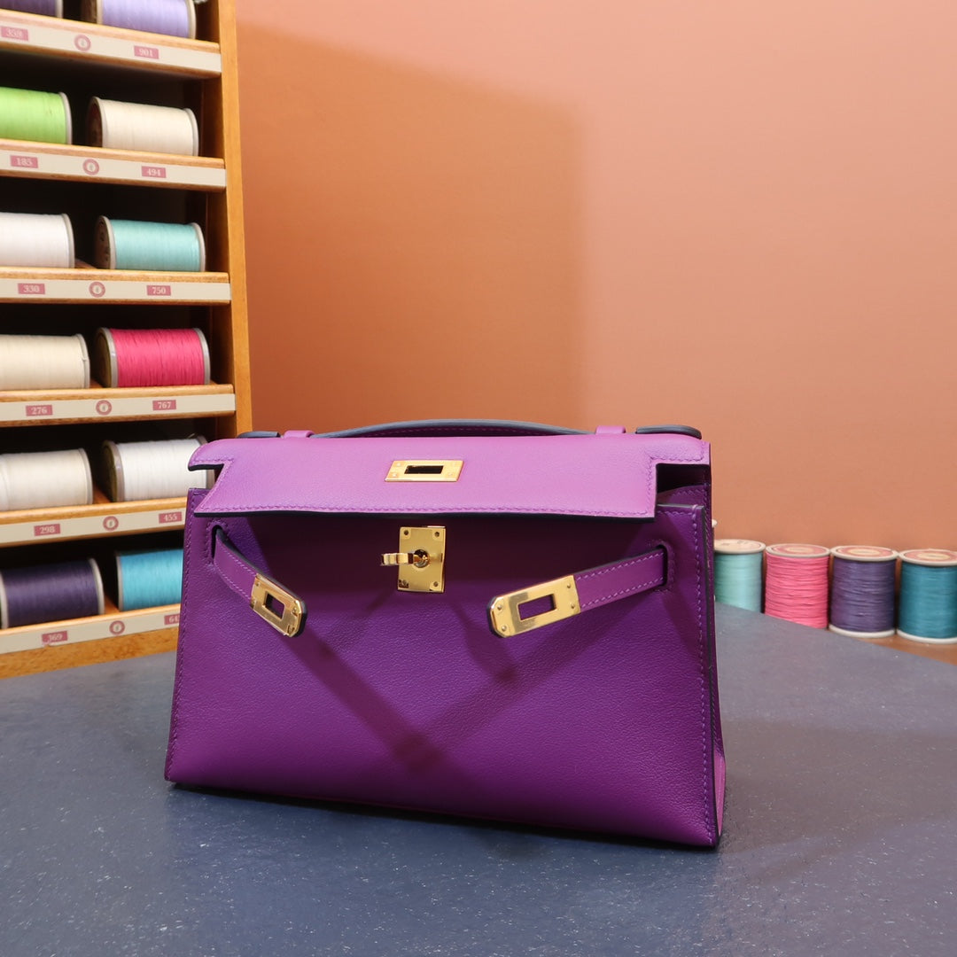 KL, 22cmswift: sea anemone purple