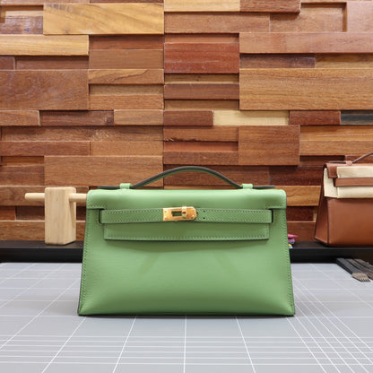 KL, 22cmswift: avocado green