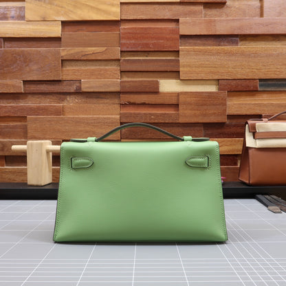 KL, 22cmswift: avocado green