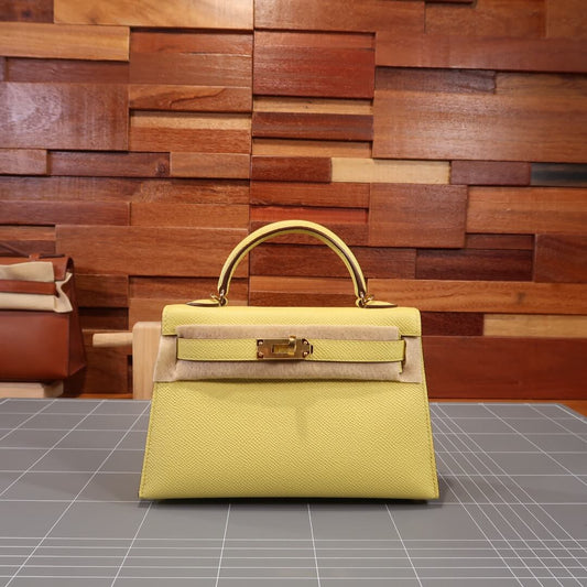 KL19cm: Chick Yellow