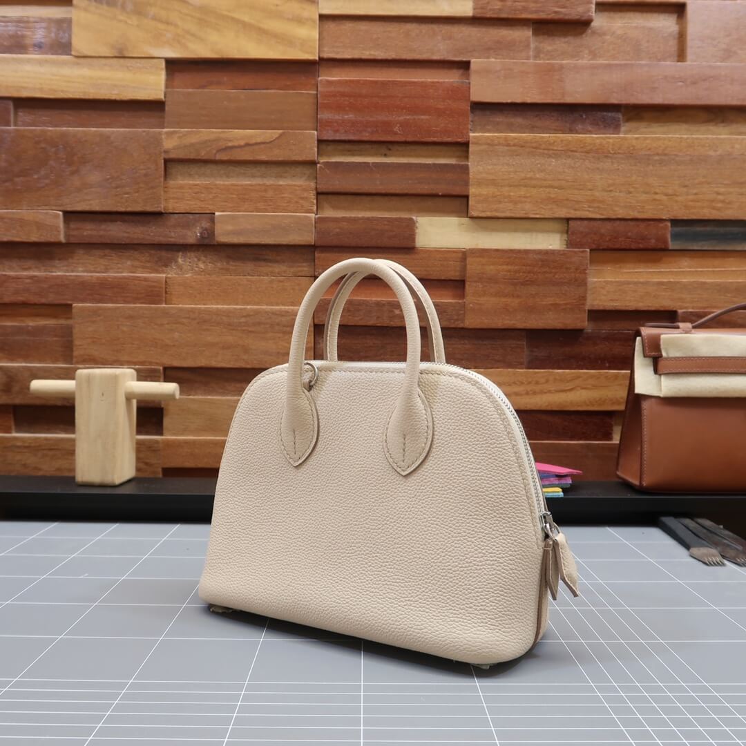 Mini bolide: milkshake white