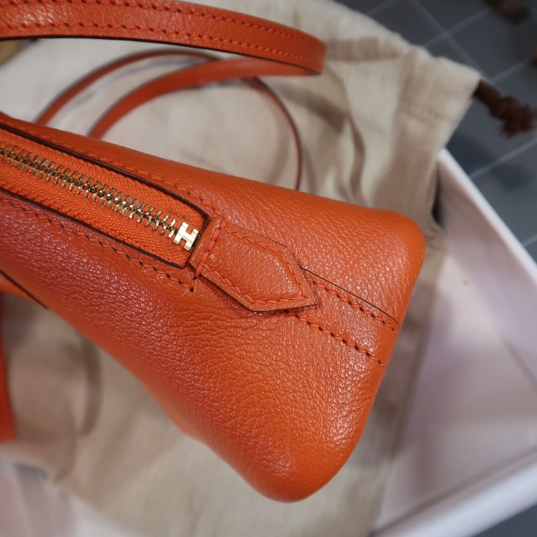 Mini bolide: orange