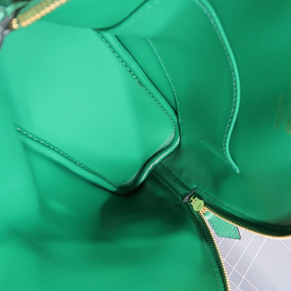 Mini bolide: velvet green