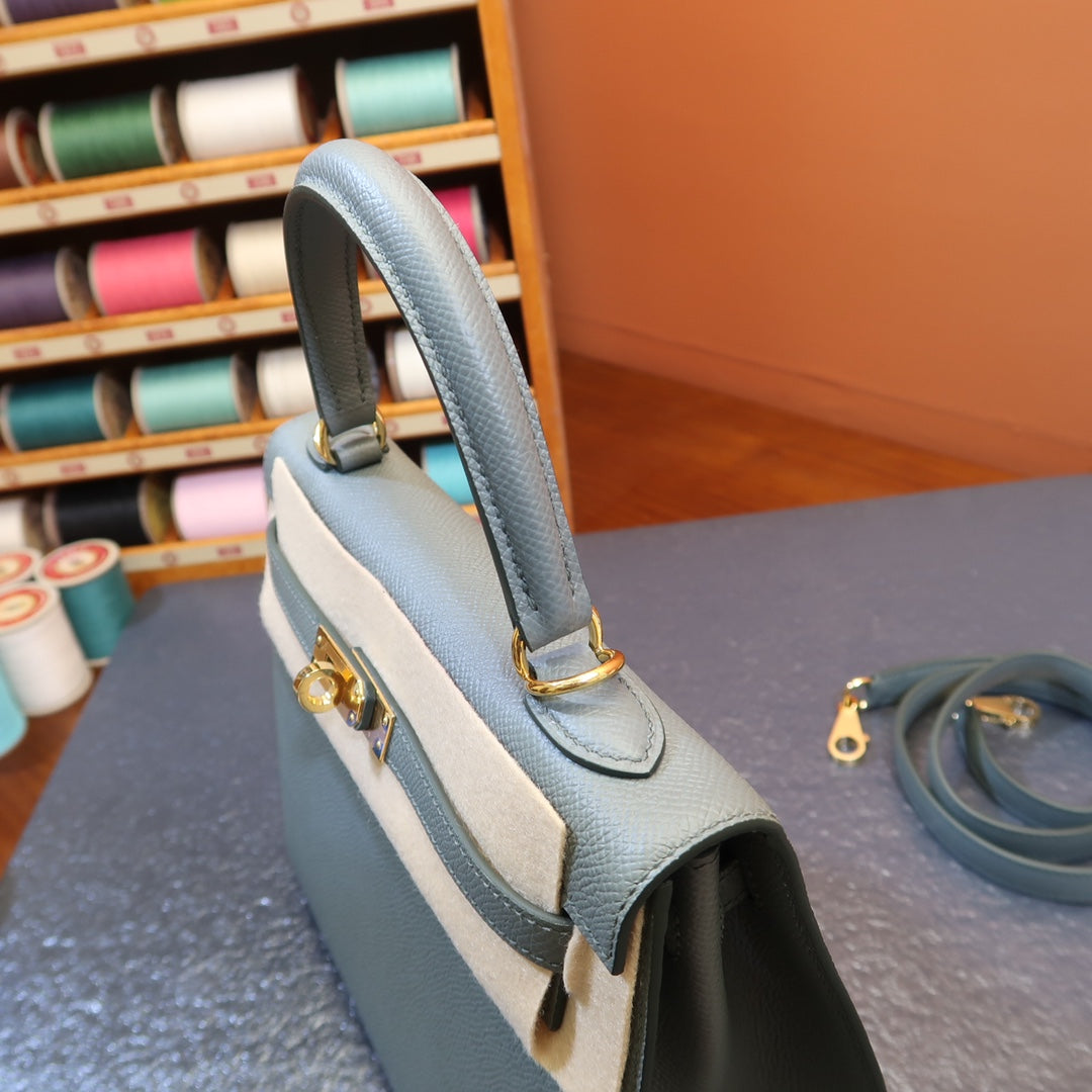 KL25cmepsom: Almond Green C63