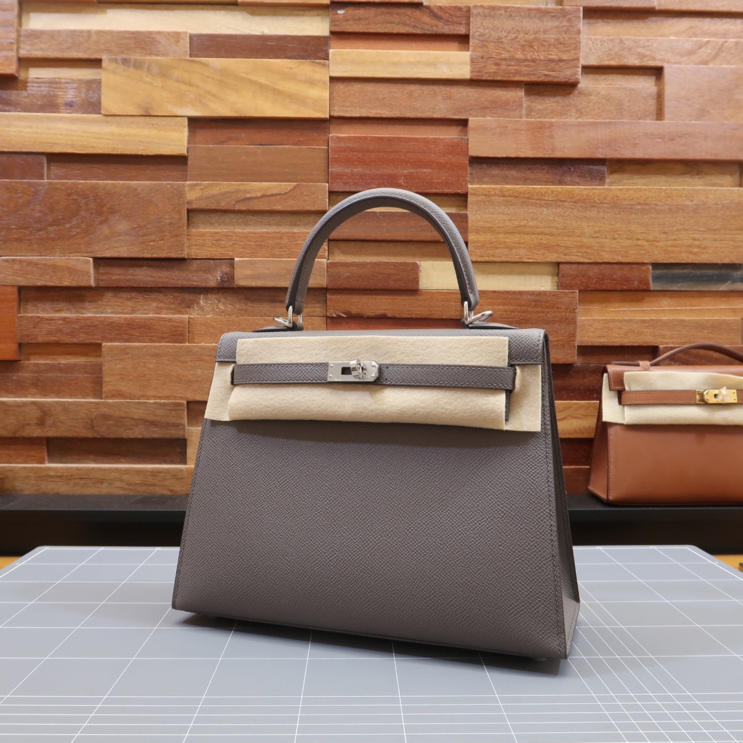 KL25cmepsom: Pewter gray