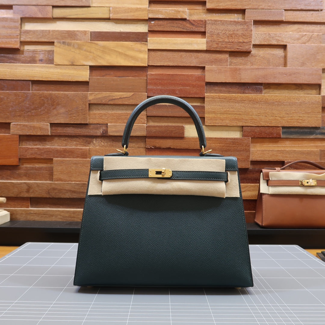 KL25cmepsom: Pine green