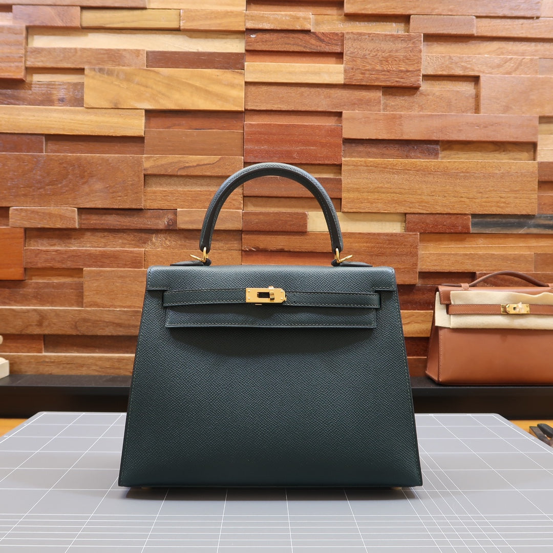 KL25cmepsom: Pine green