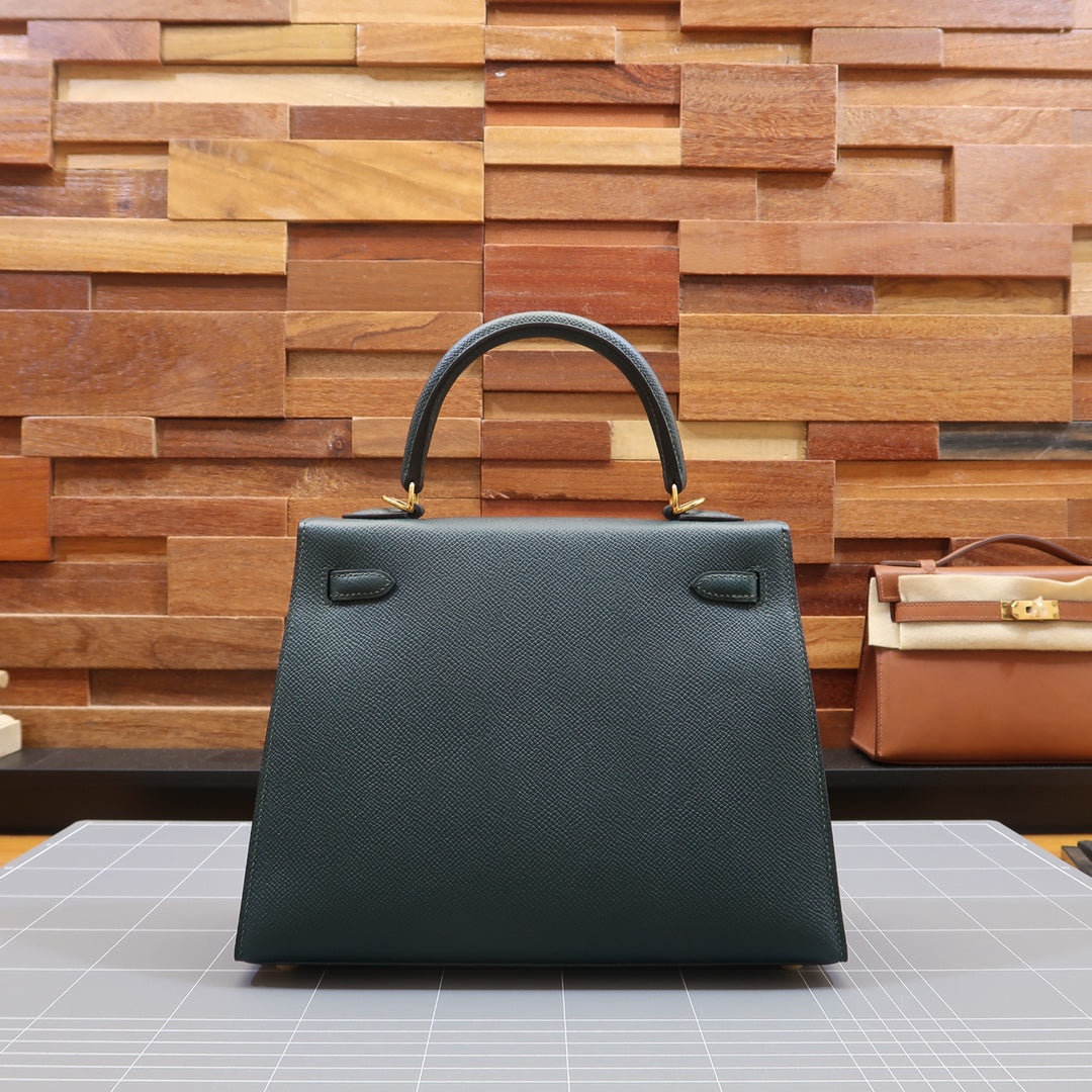 KL25cmepsom: Pine green