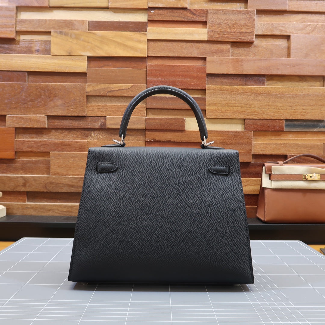 KL25cmepsom: black