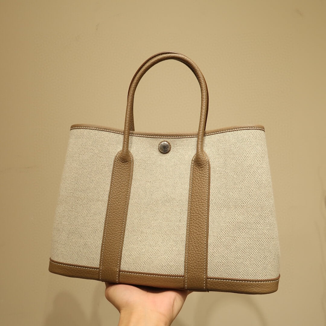 garden: Canvas Elephant Gray