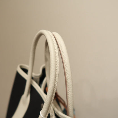 garden: spell canvas milkshake white