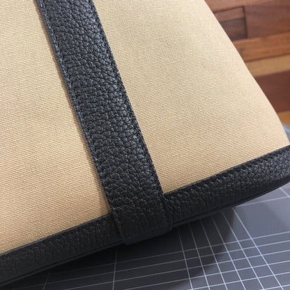 garden: Canvas 30cm CC89 noir black / S2 Trench gray