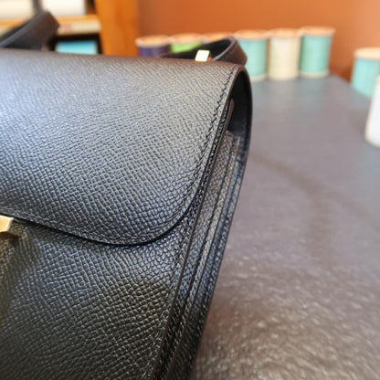 Constance: Black