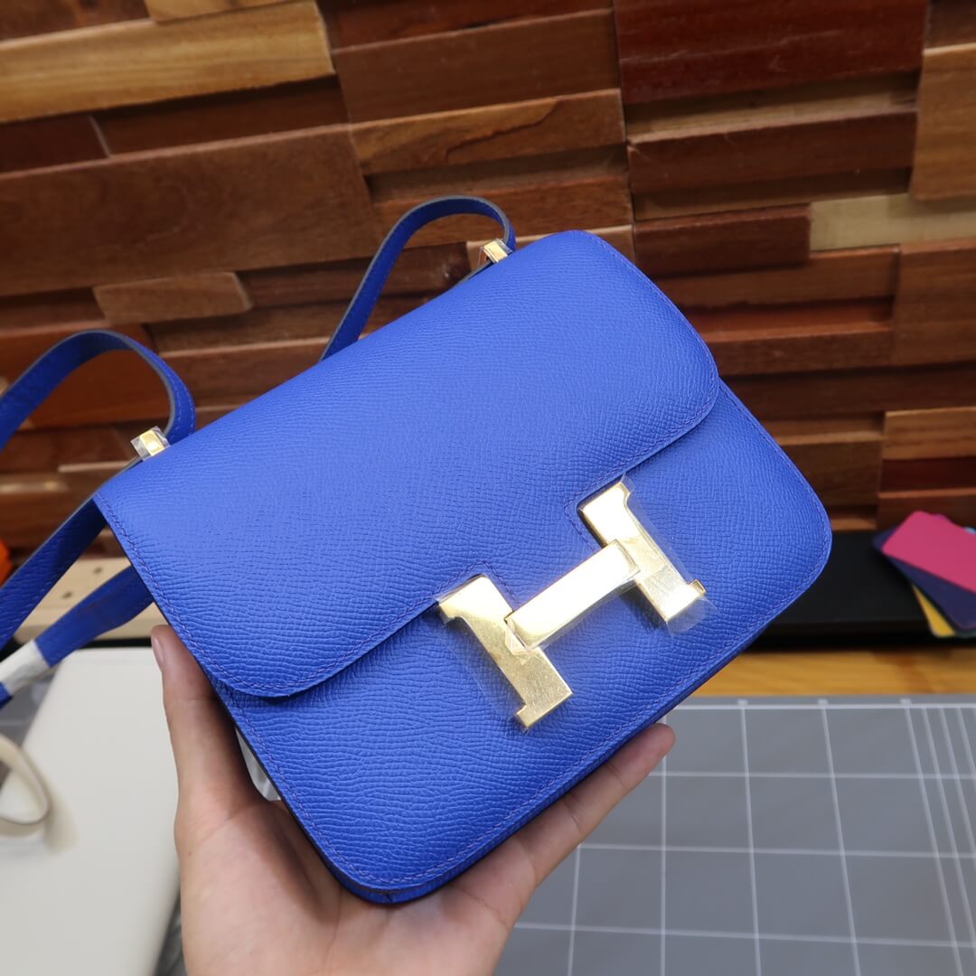 Constance: T7 Blue Htdra electric blue
