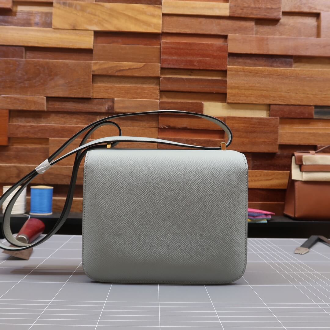 Constance: Glacier Blue 8u