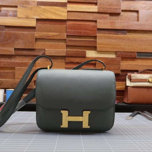 Constance: Almond Green