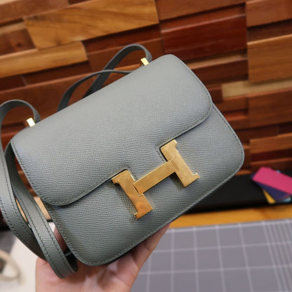 Constance: Almond Green