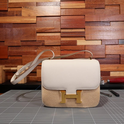 Constance: Milkshake White