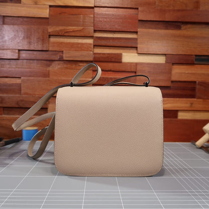 Constance: CC81 turtledove gray