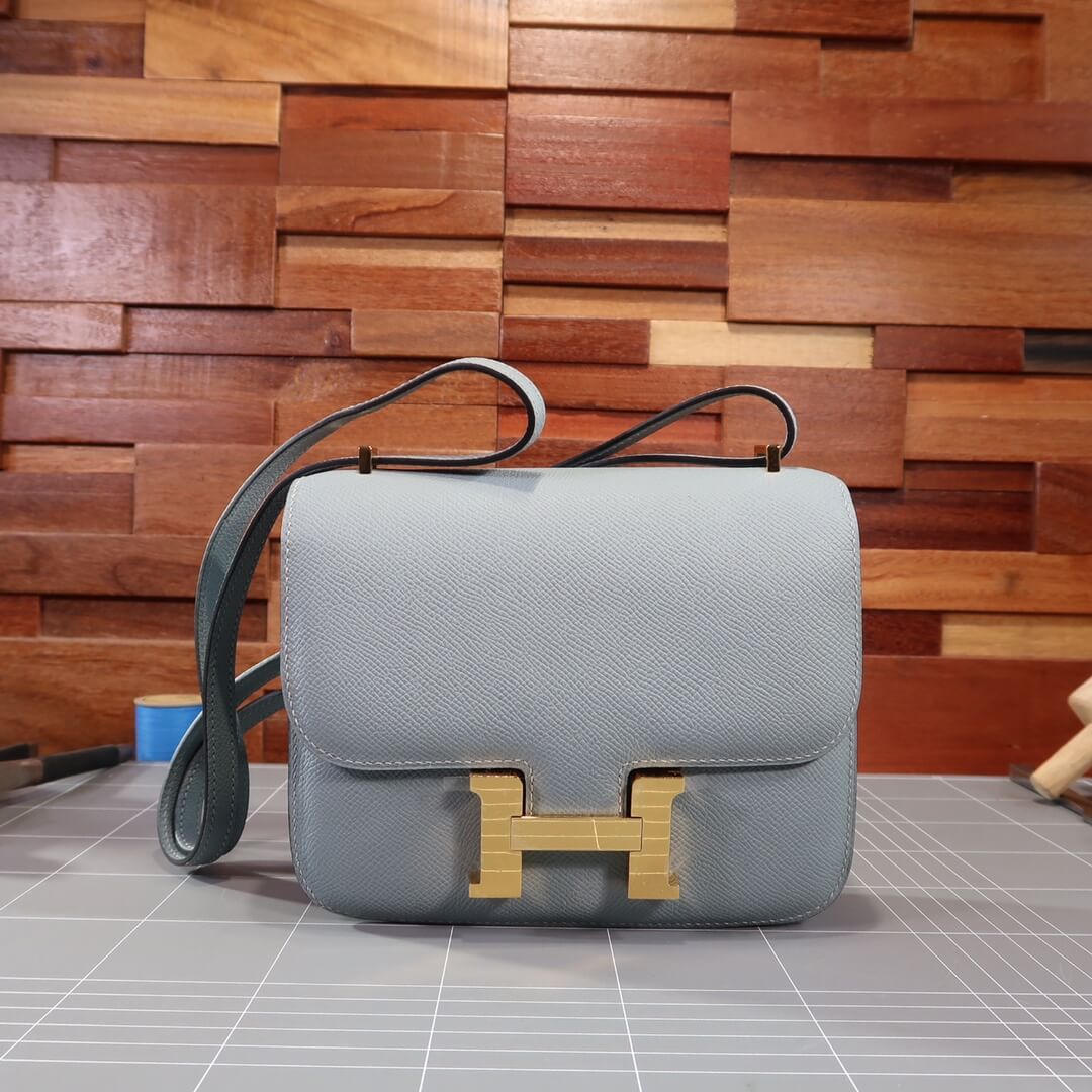 Constance: linen blue
