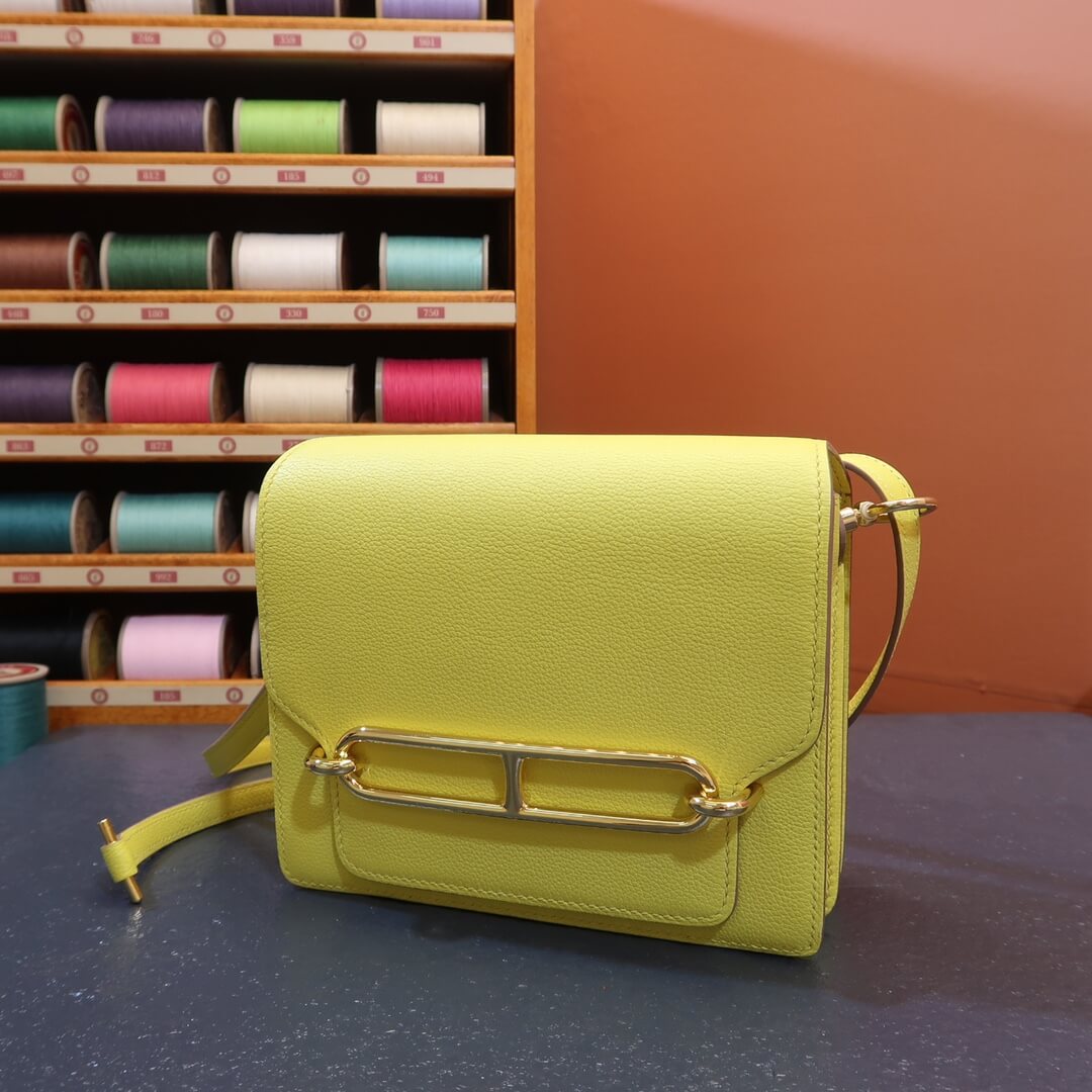 Roulis: lemon yellow