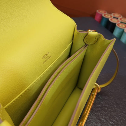 Roulis: lemon yellow