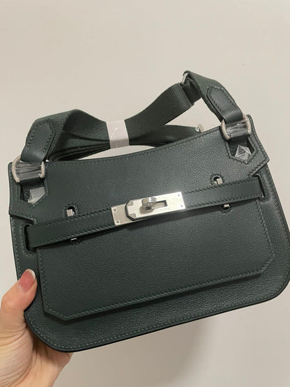 Jypsiere Mini: Pine Green